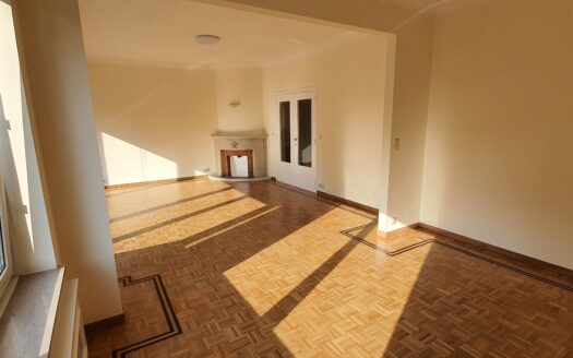 Très bel appartement 2chs/possibilité 3chs, terrasses, cave et garage box privé