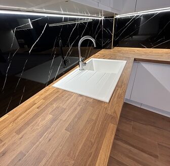 A saisir: pour investissement ou autre: maison neuve 4chs, 2 terrasses, jardin-PEB A