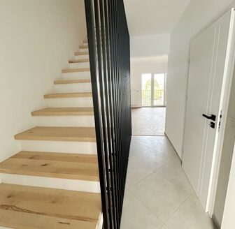 Maison neuve 3 façades, 3 voir 4chs, grand jardin – PEB A